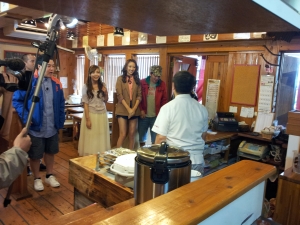テレビに出演